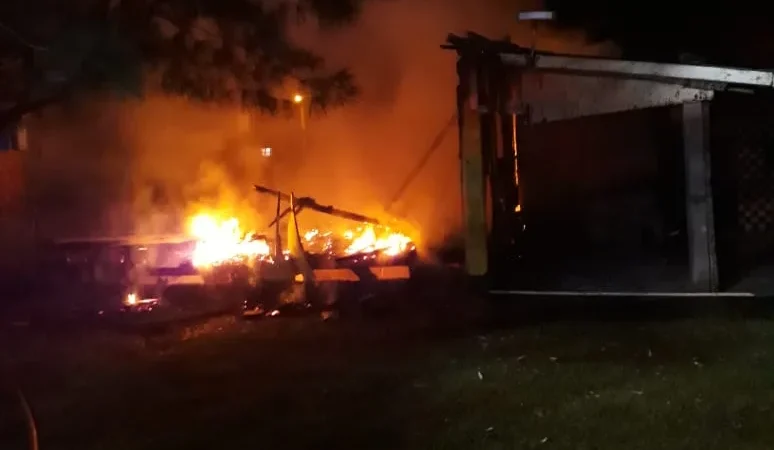 Incêndios marcam fim de semana movimentado para bombeiros