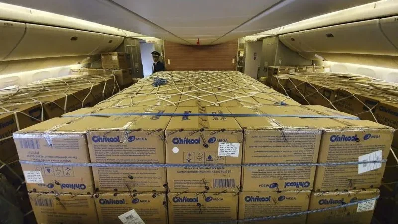 Brasil recebe carregamento recorde de mais de 11 milhões de máscaras