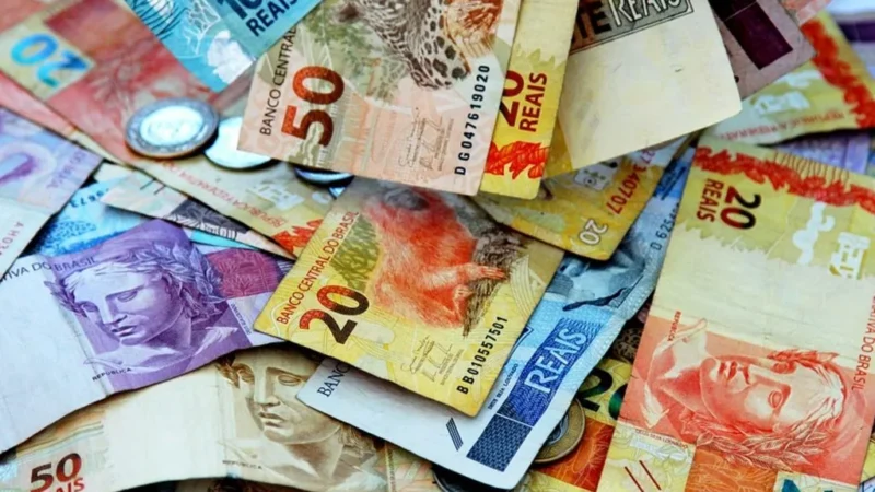 Endividamento entre os catarinenses chega ao menor patamar da história