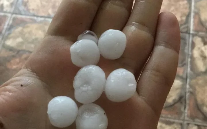 Região registra granizo e temporais nesta quarta-feira, 30; confira imagens