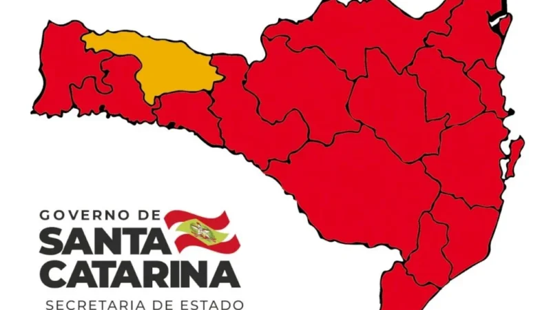 SC tem 15 regiões em risco gravíssimo para Covid-19