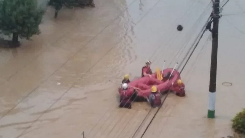 Defesa Civil alerta sobre risco de novos temporais no Vale do Itajaí