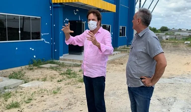 PREFEITO PLANEJA CONCLUSÃO DE OBRAS EM ARARANGUÁ; MUDANÇA NO CIS AMESC; E MAIS