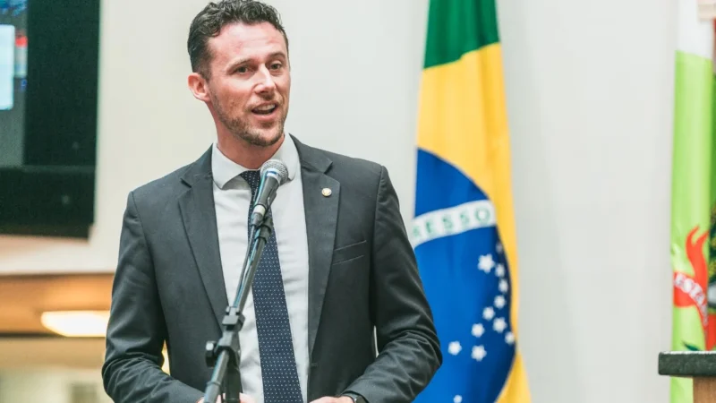 PELO ESTADO: “O esporte é a melhor forma de prevenção da saúde”, diz deputado Estadual, Fernando Krelling