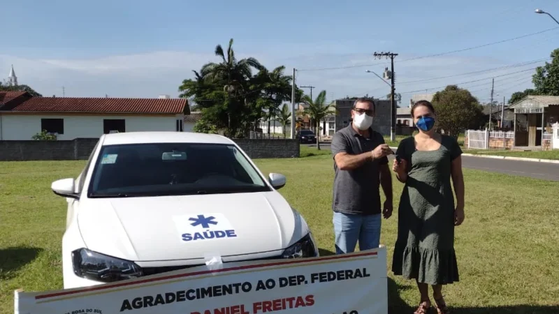 Município recebe veículo para a Secretaria de Saúde