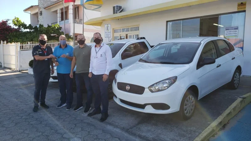 Arroio adquire dois novos carros para Obras e administração
