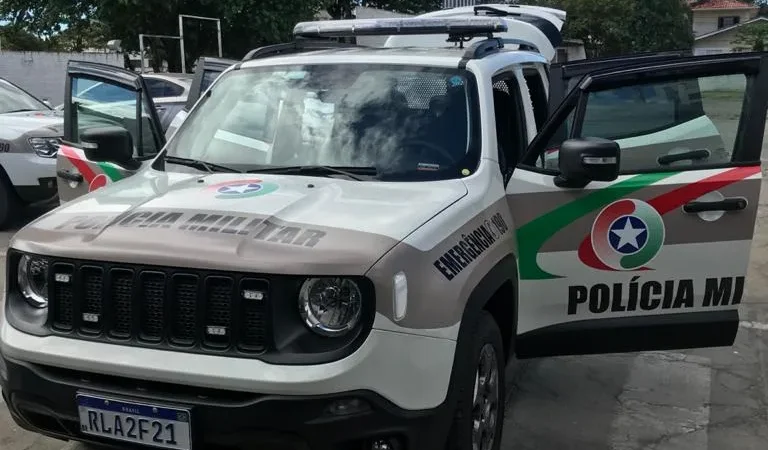 Polícia Militar de Araranguá recebe viatura e recurso