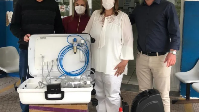 Consultório móvel odontológico é entregue a Saúde de Araranguá