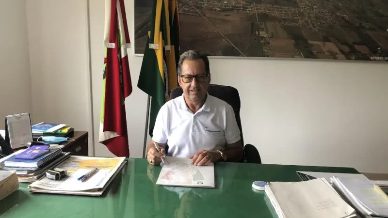 Prefeito Brambila irá disputar a reeleição em Maracajá