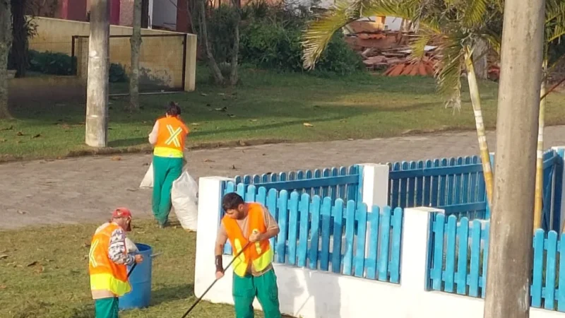 Moradora se surpreende com trabalho da equipe da Prefeitura e registra fotos