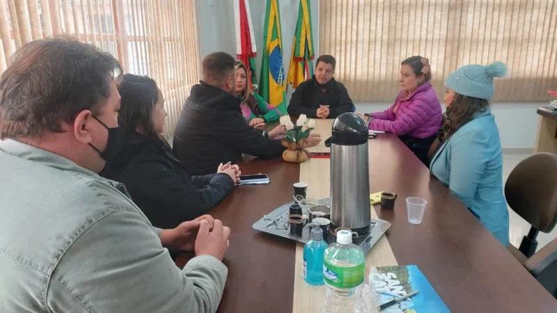 Coordenadora da Embratur na Região Sul visita Praia Grande