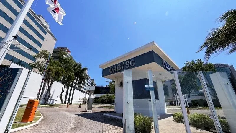 OAB/SC alerta para estelionato educacional com abertura de cursos de Direito online
