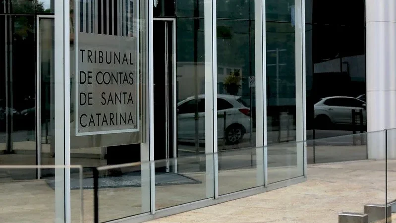 Municípios da região podem ser investigados pelo TCE por causa de critérios de vacinação