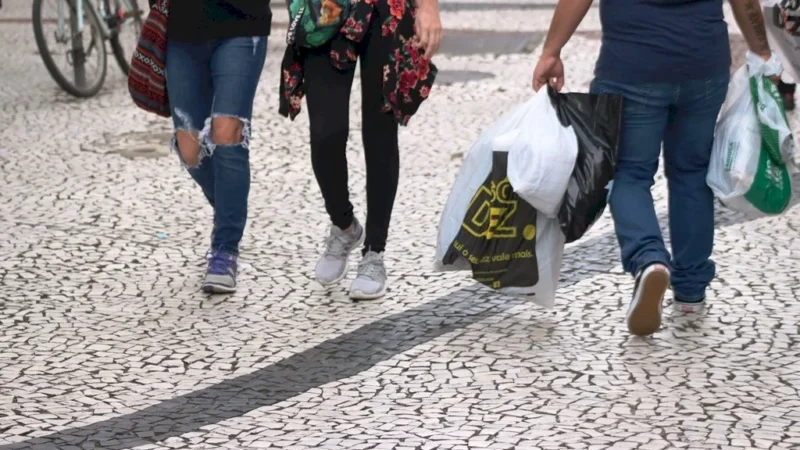 Comércio de SC promove feirão limpa nome a partir desta quinta