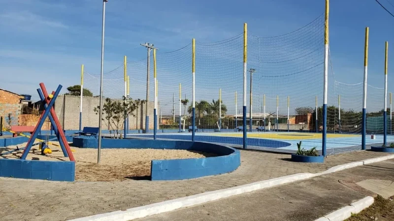 Praças revitalizadas em Balneário Arroio do Silva