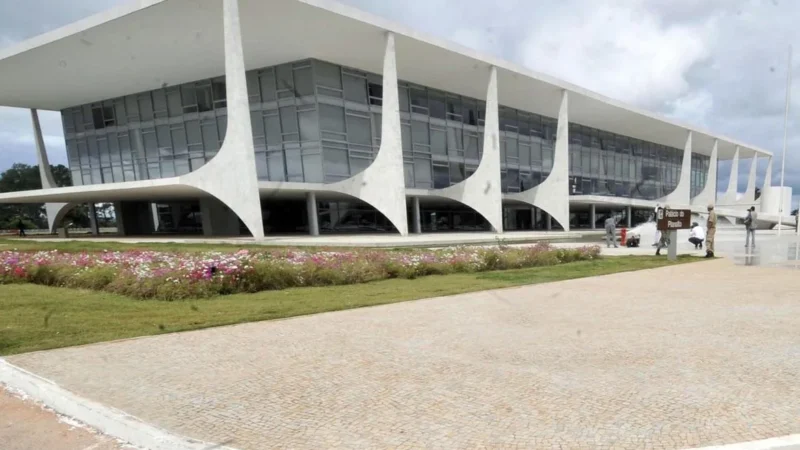 MP que facilita abertura de empresas é sancionada por Bolsonaro