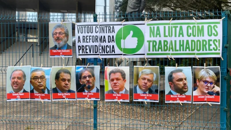 Com maioria folgada, governo passa Reforma da Previdência; homenagem ao Mota; mudança no PL; e muito mais