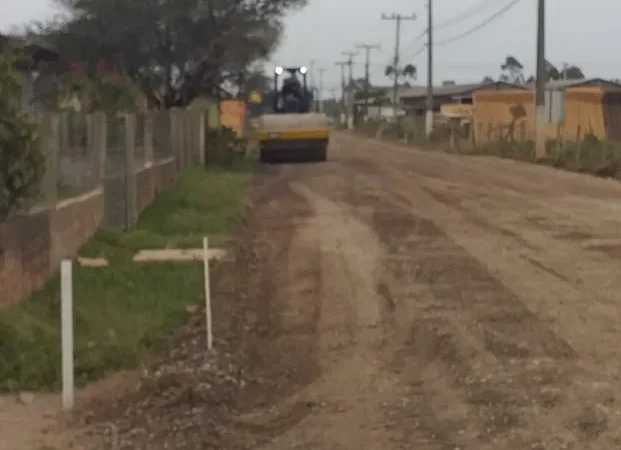 Gaivota autoriza reinício das obras na Estrada Geral da Figueirinha