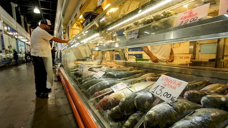Com alta da carne bovina, cresce busca por outras carnes