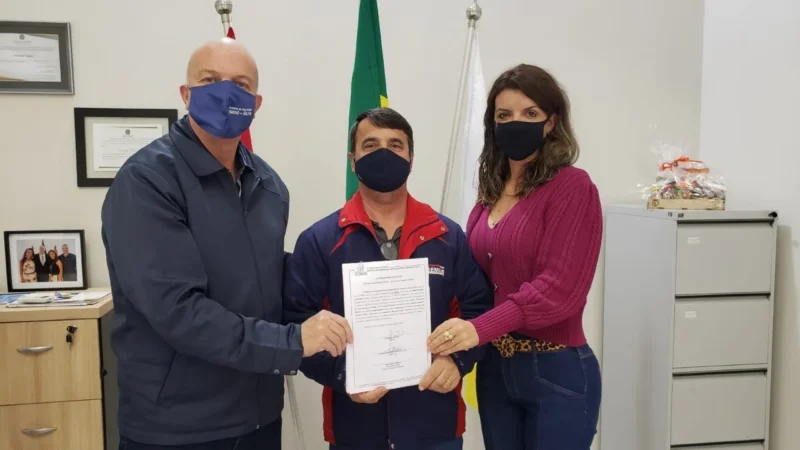 Prefeitura entrega ordem de serviço para obra de drenagem