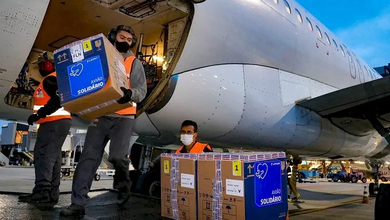 SC distribui 263 mil doses de vacina para segunda aplicação