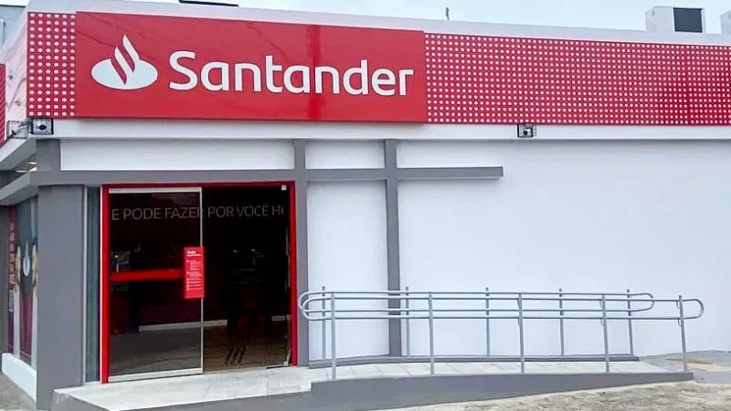 Santander inaugura sua primeira agência em Araranguá