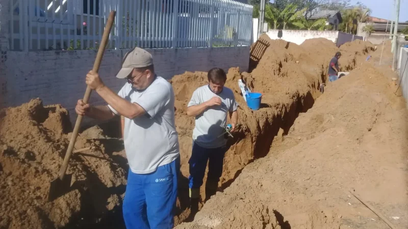 Ligação da residência na rede de esgoto é obrigatória e será fiscalizada