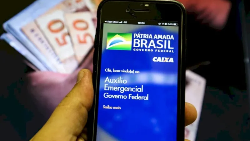 Trabalhadores nascidos em julho podem sacar auxílio emergencial