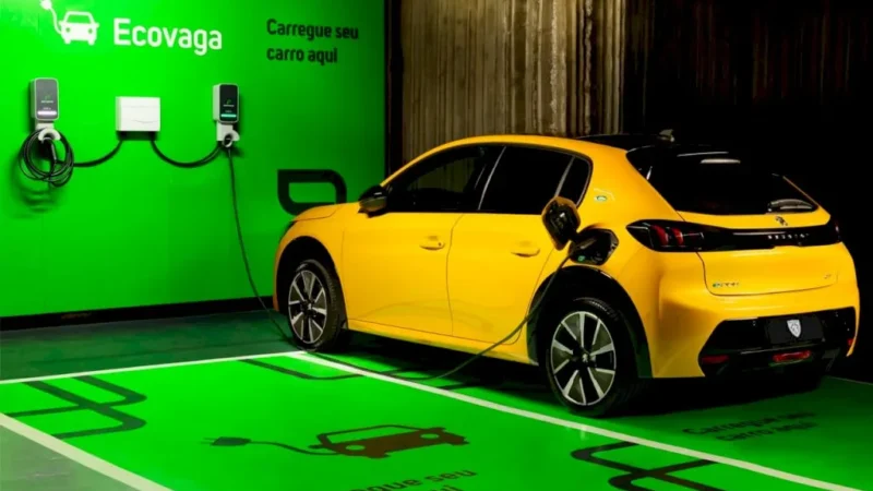 Rede de recarga para elétricos cresce 50% em 4 meses