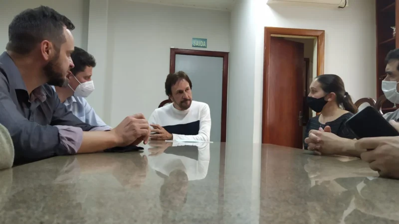 ARARANGUÁ NA JUSTIÇA PELA REPOSIÇÃO SALARIAL DE SERVIDORES; A LISTA DE PEDIDOS DO JARDIM CIBELE; E MUITO MAIS