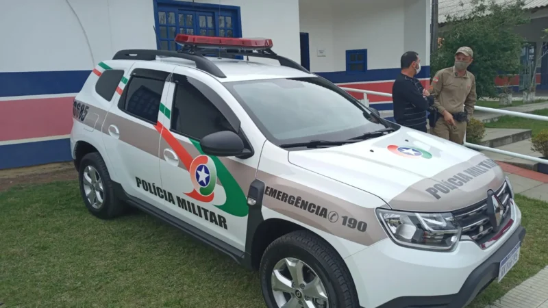 Prefeitura entrega nova viatura para a Polícia Militar