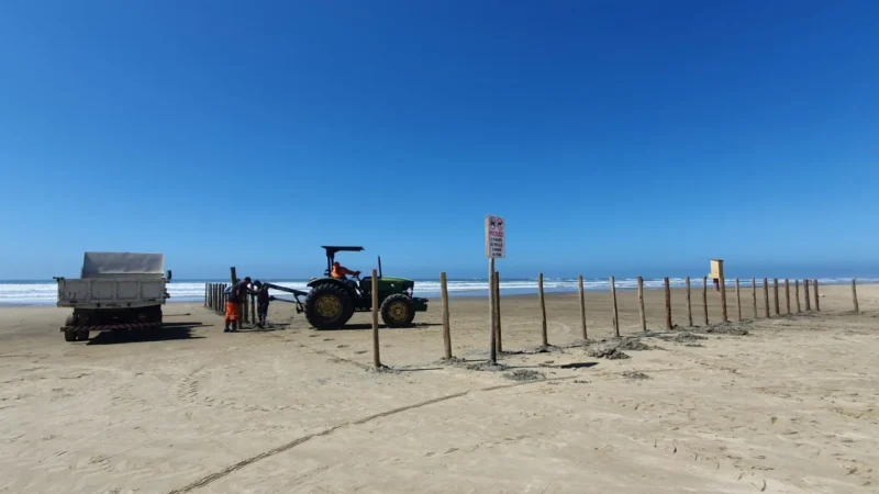 Áreas de banho começam a ser delimitadas na orla do Arroio