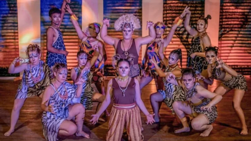 Grupo de dança representa região no Festival de Joinville