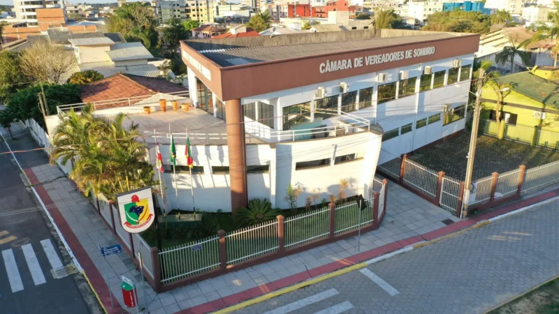 “O elo entre a população e o Poder Público”, diz parlamentar em Dia do Vereador