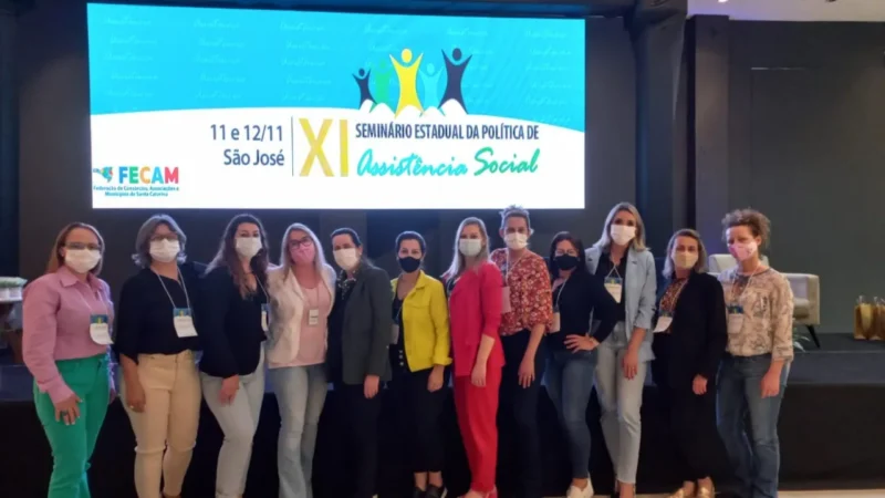 Representantes da Amesc participam de evento estadual sobre assistência social