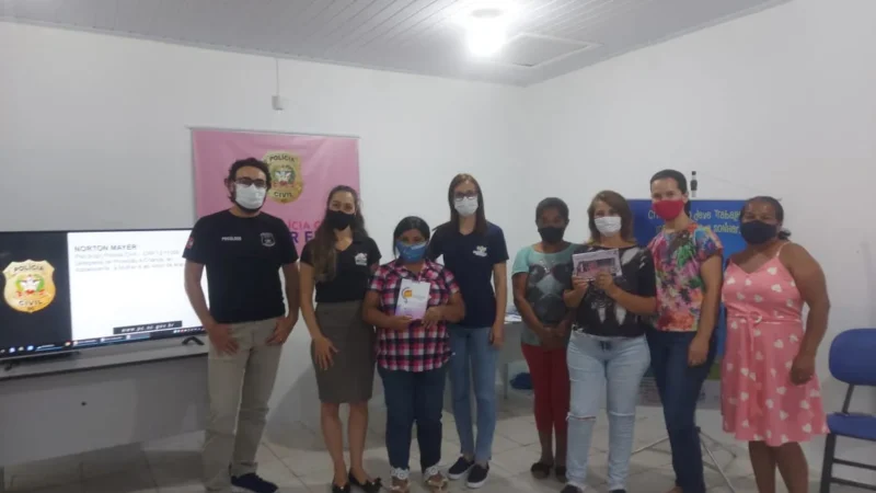 Mulheres recebem palestra sobre violência em Araranguá