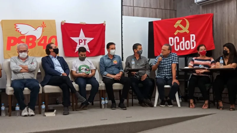 Boeira na reunião da Frente de Esquerda; nucleação na Educação incomoda; Câmara encerra trabalhos; e mais