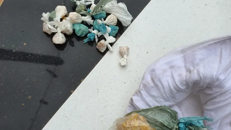 Polícia Civil apreende adolescente por tráfico