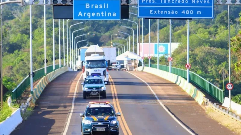 Autorizada entrada de turistas estrangeiros via fronteiras terrestres