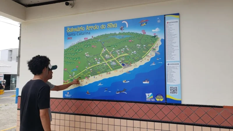 Painéis turísticos são instalados em Balneário Arroio do Silva