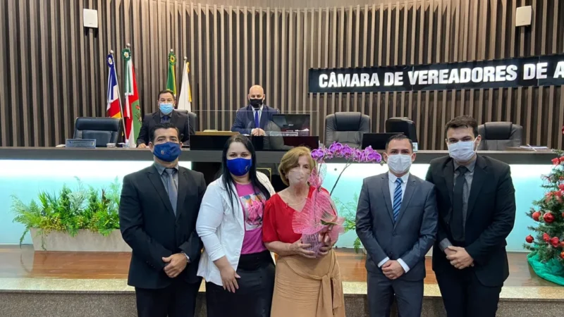 Homenagens marcam última sessão do ano na Câmara de Araranguá