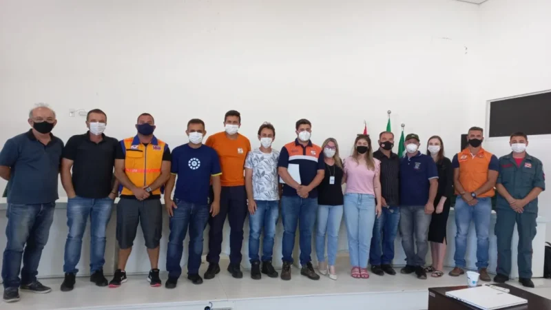Colegiado organiza estratégias da Defesa Civil da Amesc