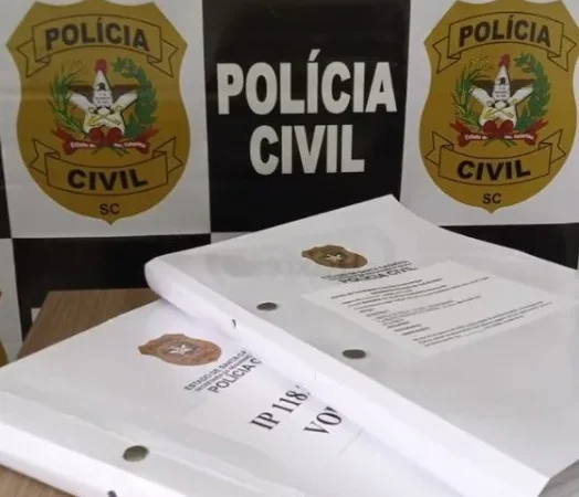 DIC DE ARARANGUÁ INDICIA 47 PESSOAS EM INVESTIGAÇÃO SOBRE ORGANIZAÇÃO CRIMINOSA