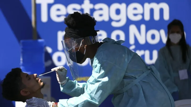 Gripe ou covid-19? Especialistas ressaltam importância da testagem