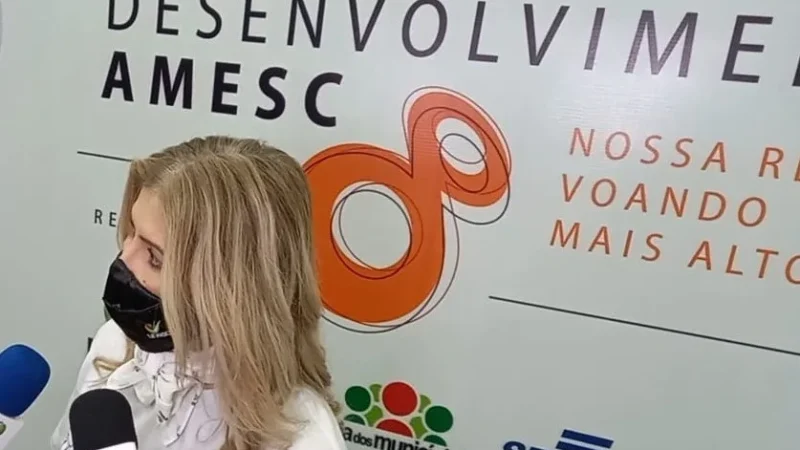 UNESC E SEBRAE APRESENTAM PLANO À AMESC;  TRIBUTOS EM DEBATE NA CÂMARA DE ARARANGUÁ; POSSE NO SINDICONT; E MAIS