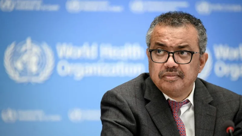 OMS diz que é “perigoso” pensar que pandemia está perto do fim