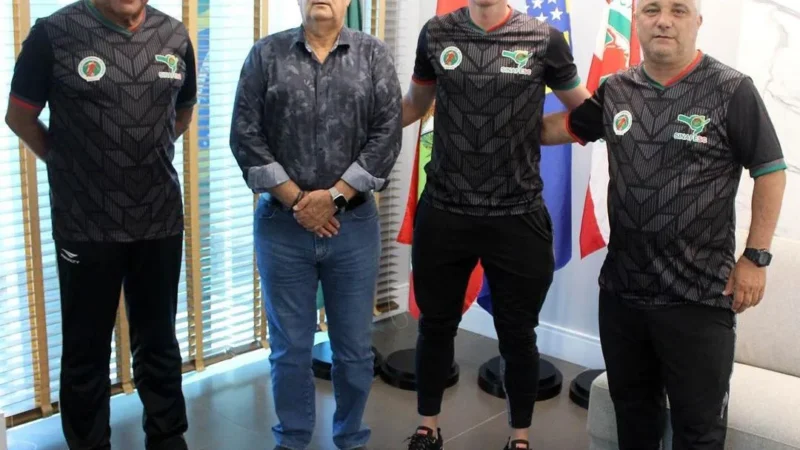 Araranguaense representa o Brasil em treinamento para árbitros na Suiça