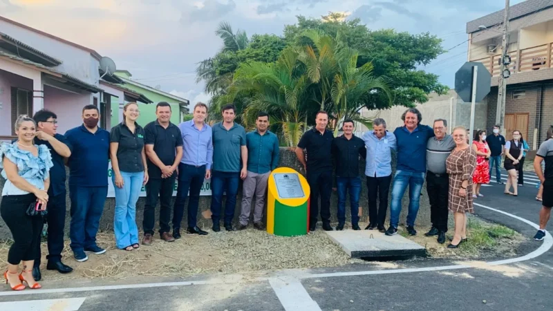 Prefeitura inaugura pavimentação de quatro ruas em Maracajá
