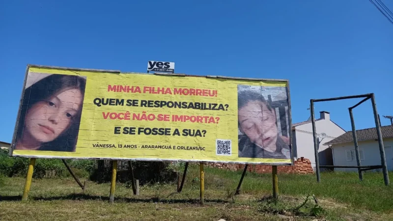 Postagens e outdoors pedem respostas sobre morte de adolescente de 13 anos