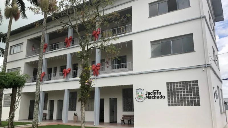 Prefeitura retoma horário normal de atendimento em Jacinto Machado
